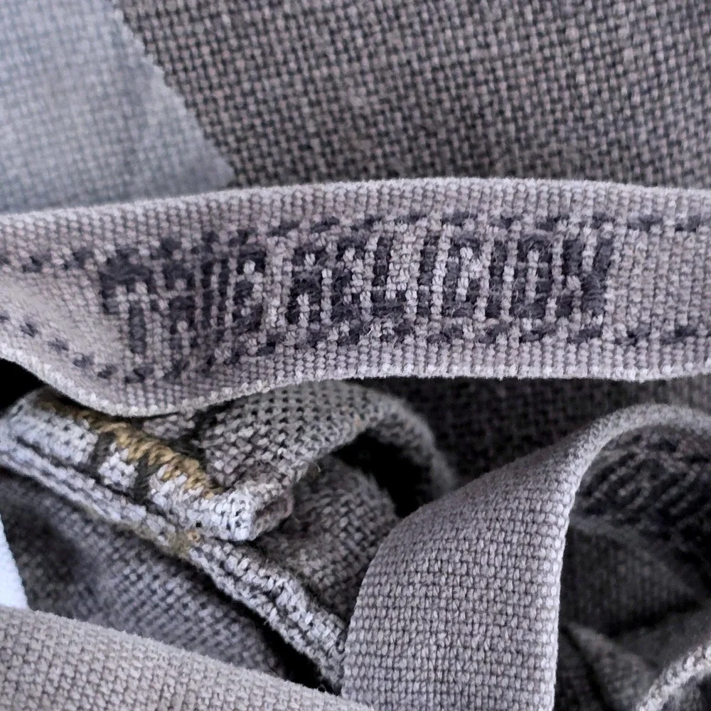 True Religion Vintage 100% Linen Cargo Shorts Mens 36 Charcoal Gray Utility Good